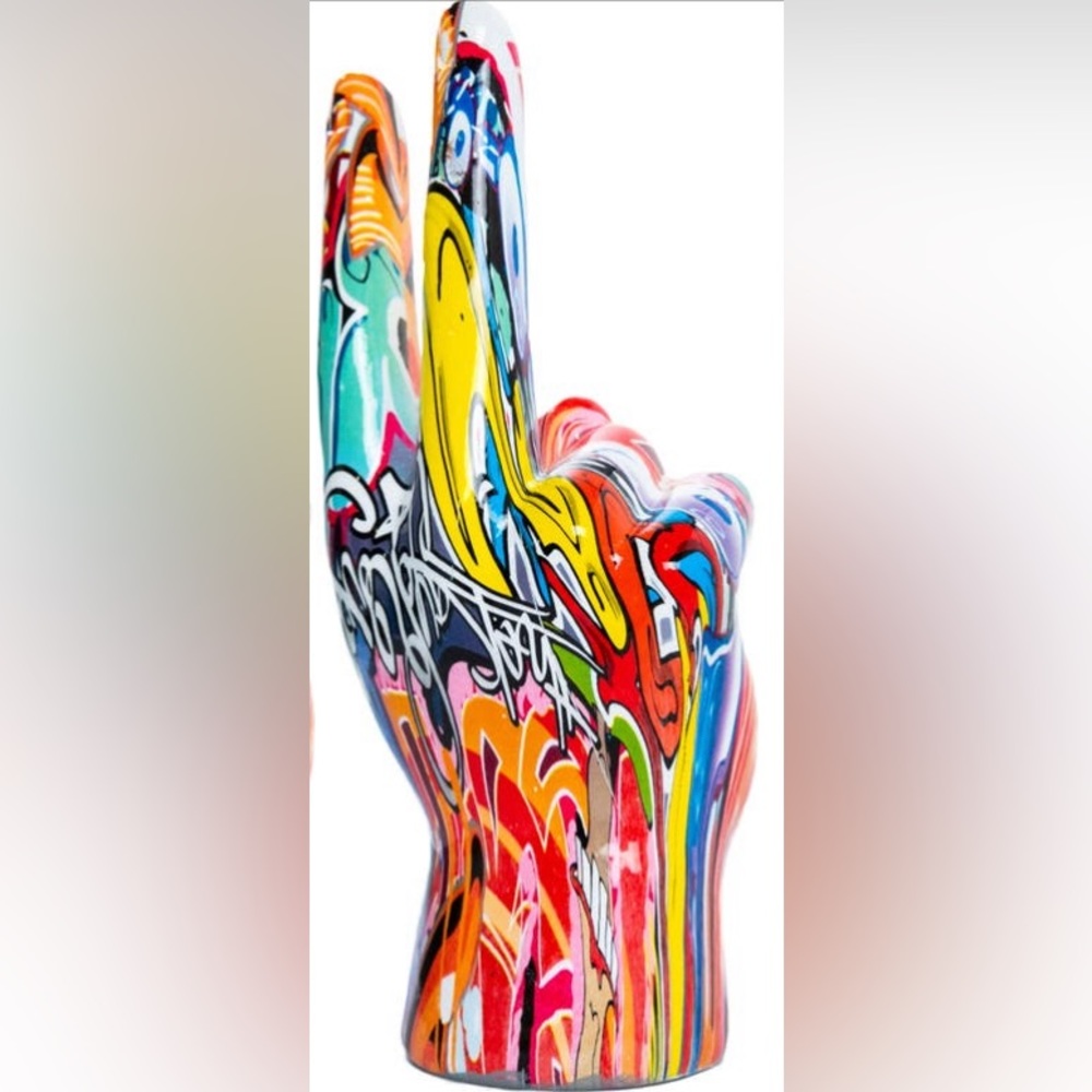 INTERIOR ILLUSIONS .. Plus Street Art Peace Sign SHIPPING INCLUDED!!! ☮️✌️☮️✌️☮️